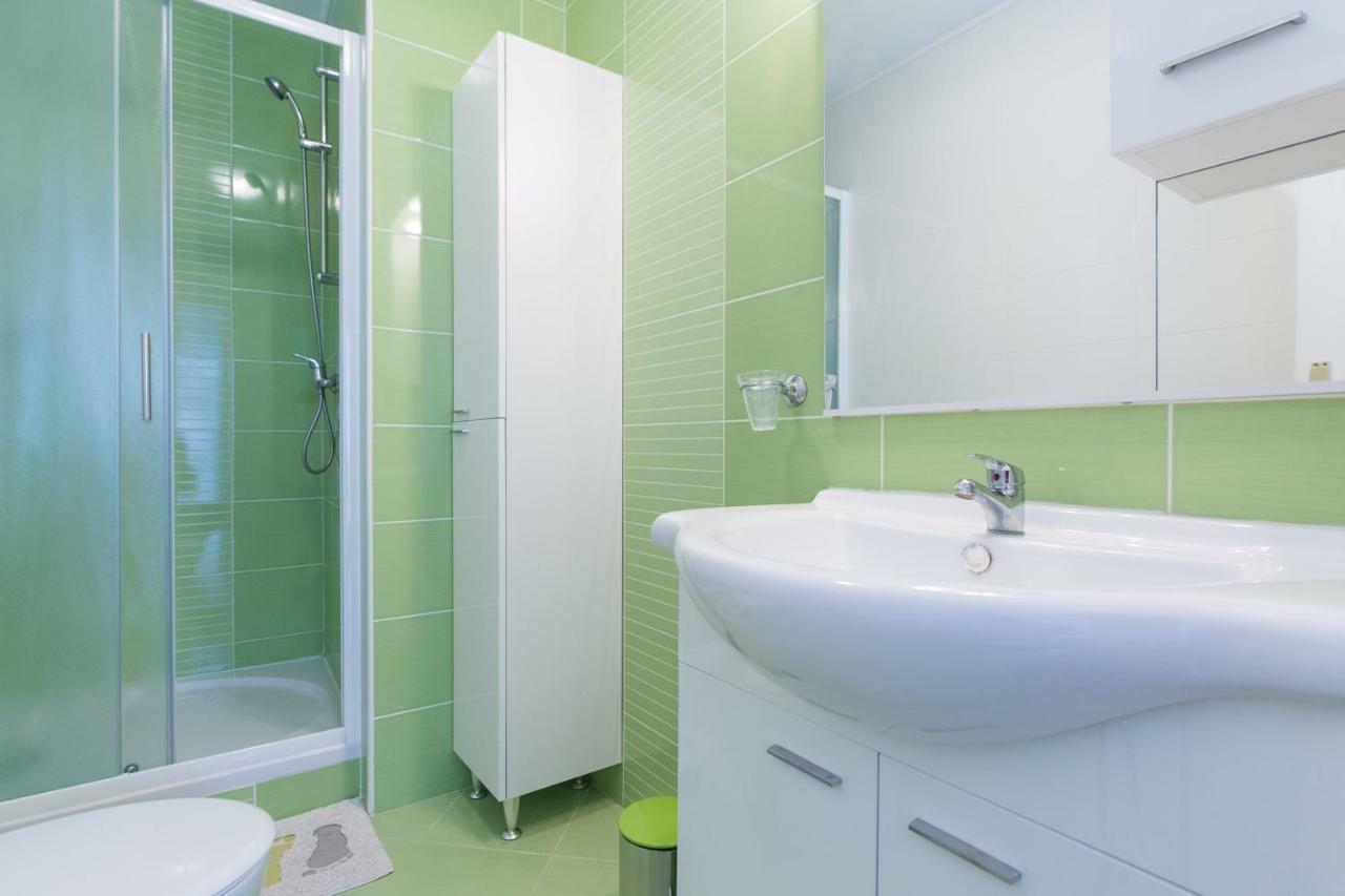 קרק Apartments Karen מראה חיצוני תמונה