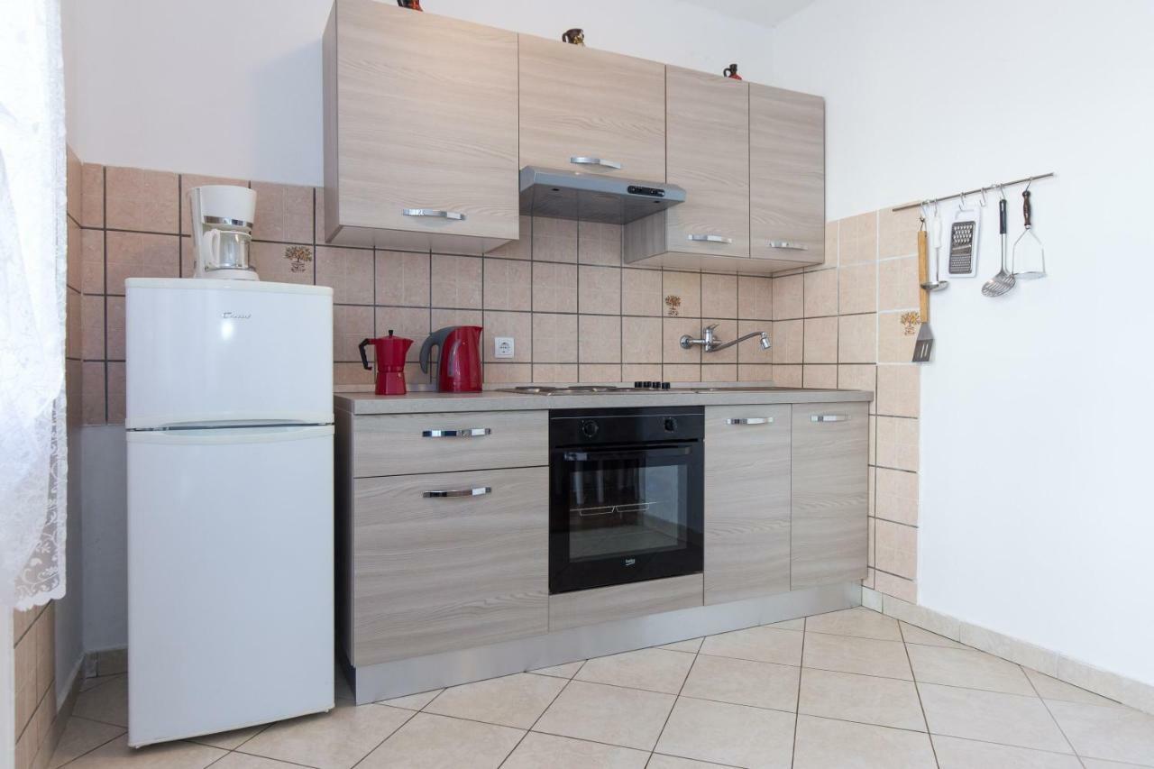קרק Apartments Karen מראה חיצוני תמונה