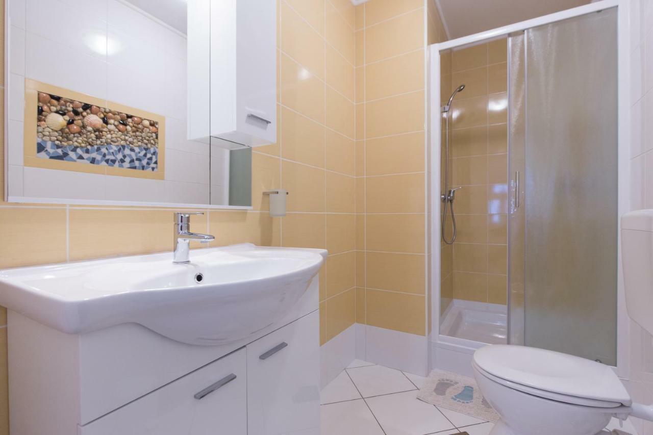 קרק Apartments Karen מראה חיצוני תמונה